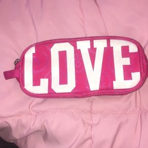 VS Pink Toiletries Bag